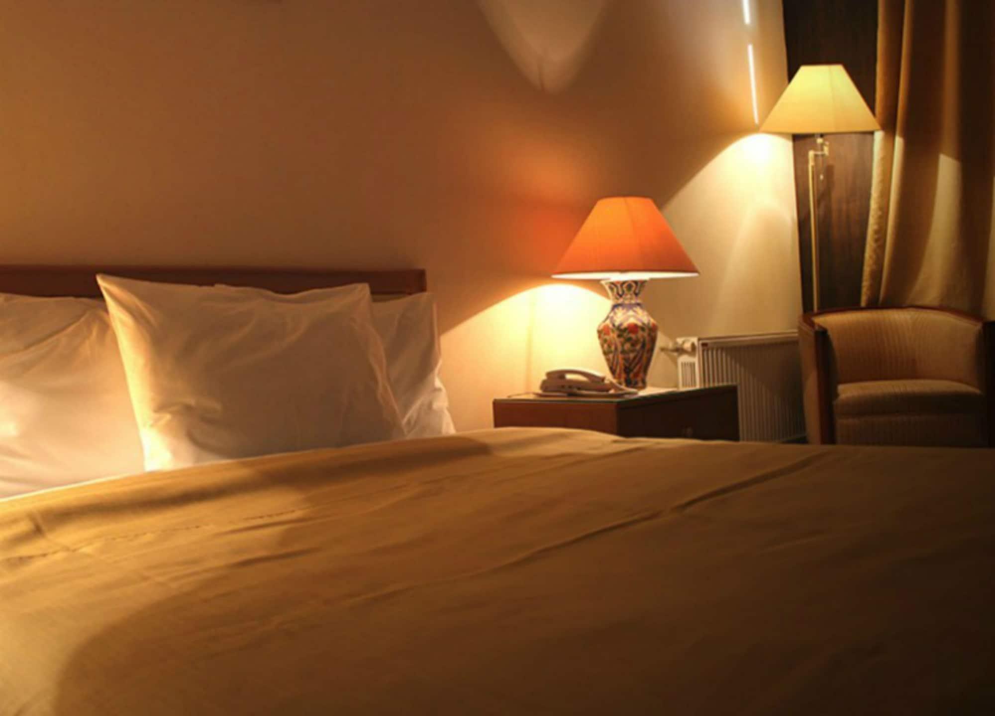 Sheki Saray Hotel Buitenkant foto