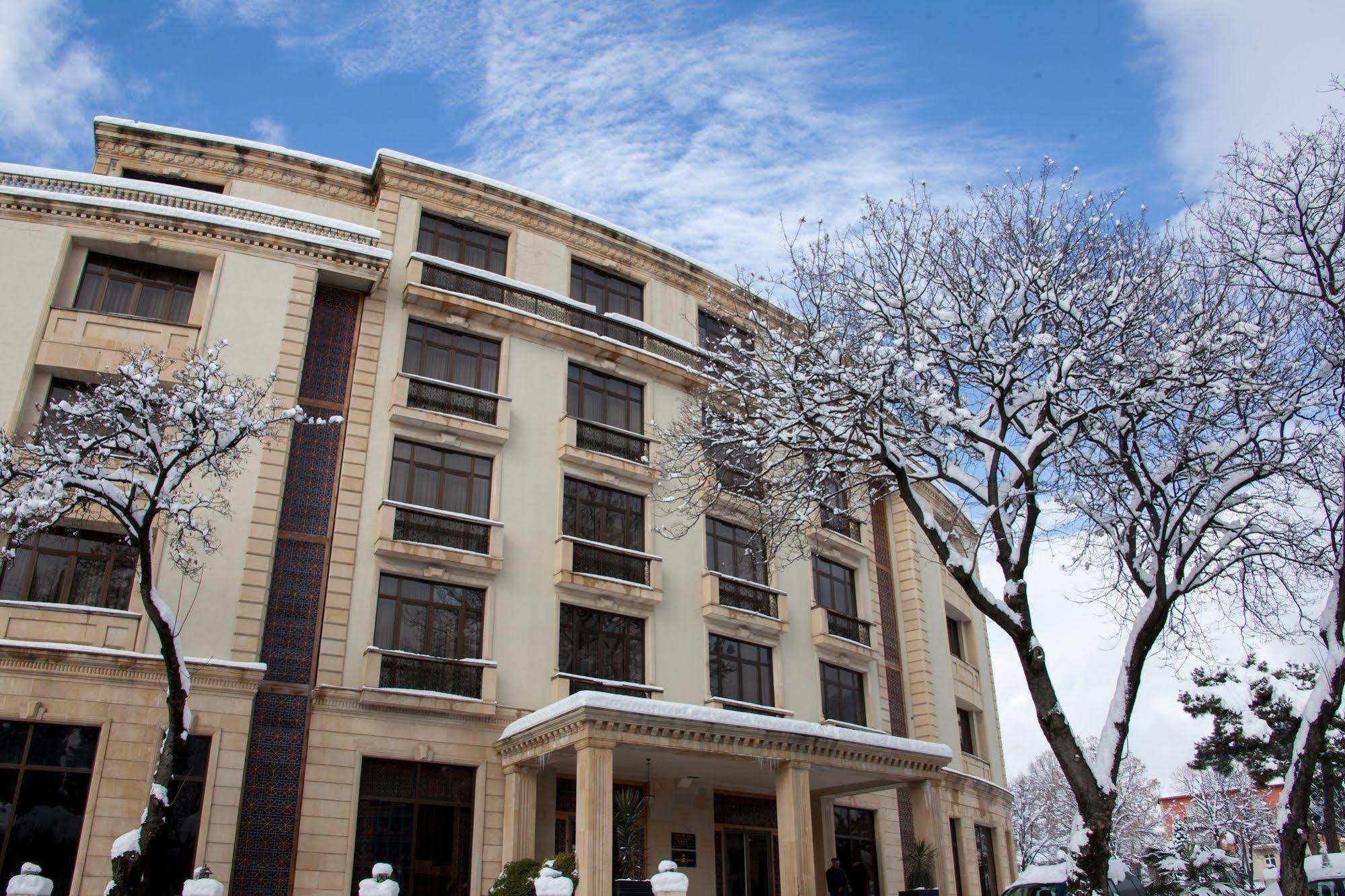 Sheki Saray Hotel Buitenkant foto