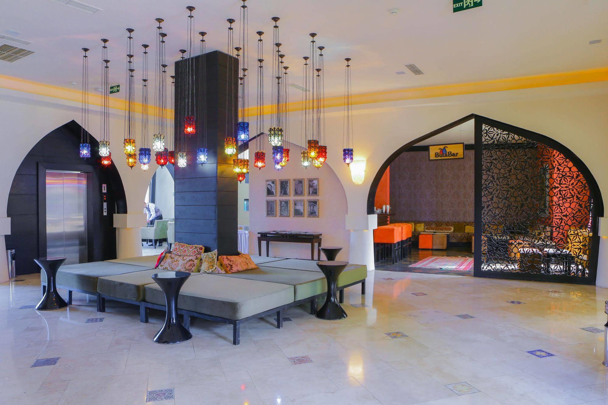 Sheki Saray Hotel Buitenkant foto